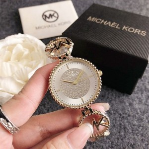 Bvlgari serpenti watch