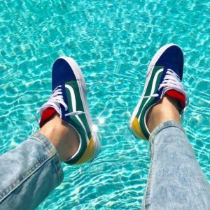 vans multi color