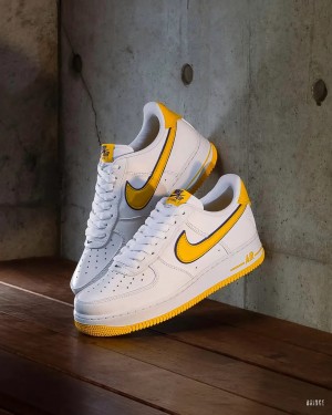 Ni_ke  airforce 1 low kobe bryant lakers home