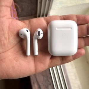 airpods 2 white