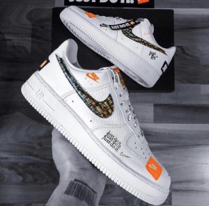 Nike Airforce Just Do It white