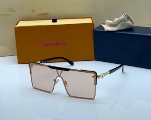Louis Vuitton premium oversized glares