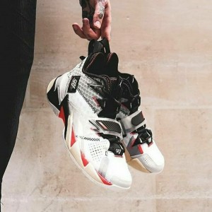 Jordan Why not Zero 3