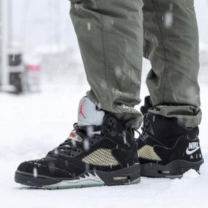 Jordan 5 Black Metallic