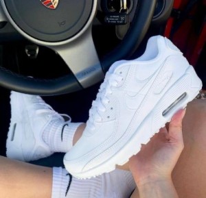 NikeAirmax 90 Essential Triple White