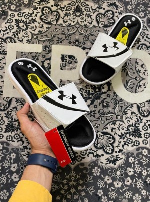 Under Armour ultra comfort flip flops