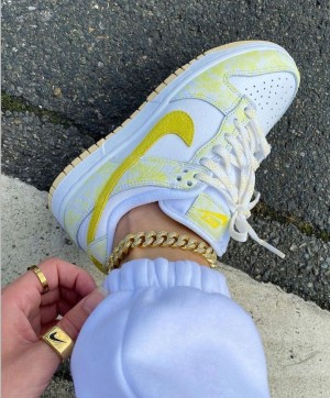 Nike Dunk low strike yellow women