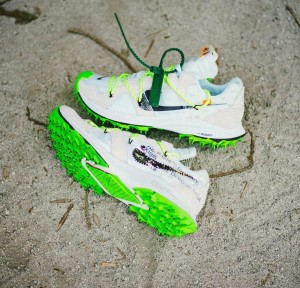 Nik_e Zoom Kiger white