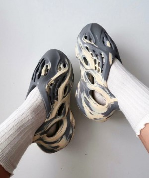 Adidas Yezzy Foam Runner