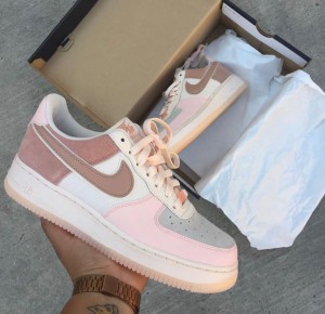 Nike Air Force 1 Low Premium Washed Coral