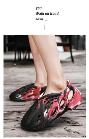 YEEZY FOAM RUNNER FIRE BLACK RED