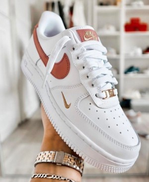 Nike Airforce 1 Essential 07 Metallic Rust Pink Women s