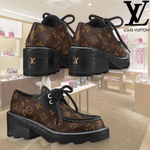 LOUIS VUITTON BEAUBOURG PLATFORM DERBY MONOGRAM PREMIUM SNEAKER LOUIS VUITTON BEAUBOURG PLATFORM DERBY MONOGRAM PREMIUM SNEAKER