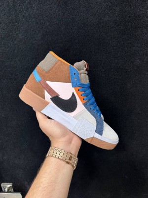 NIKEE ZOOM BLAZER MID SB MOSAIC DARK WINE