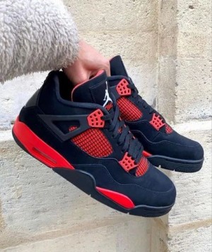 Jordan 4 Red Thunder