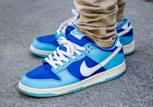 SB Dunk Low Argon