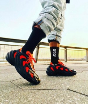 adidass adifom q black orange