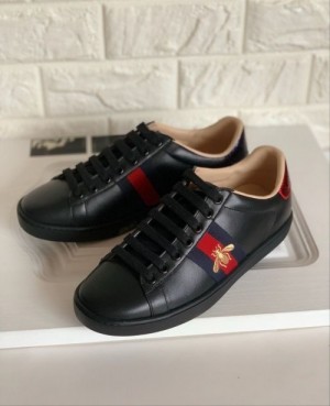 ace bee black sneaker fix (296)