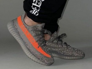 Yeezy 350 Beluga