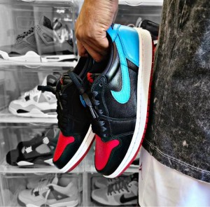 jordan retro 1 low unc to chicago Leather Quality No return 