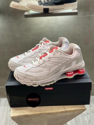 Nikee X Supreme Shox Ride