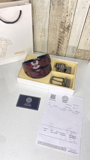 Versac_e premium belt combo wid og box & accessories