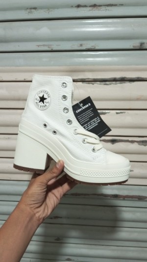 Conversee Chuck 70 De Luxe Heel White 12 Conversee Chuck 70 De Luxe Heel White 12