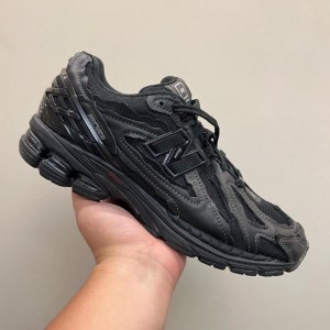 New Balance 1906R Protection Black Fix (985)