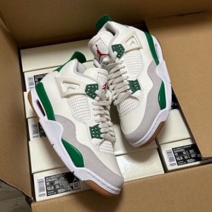 Air Jordan 4 Sb Pine Green Semi UA