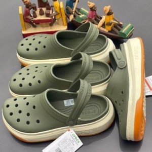 croc full force clogs green st