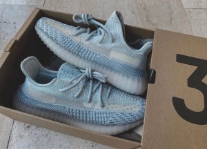 Adidas Yeezy 350v2 Cloud Less Reflective