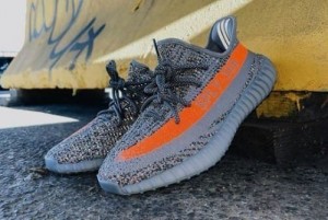 Yeezy 350 beluga reflective