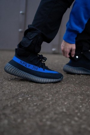 Adidass Yeezy 350 V2 Dazzling Blue semi UA With Full Accessories