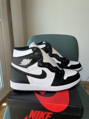 Jordan Retro 1 High Panda Black White Semi UA