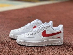 Airforc e 1 Supreme white red with extra lace As2 Airforc e 1 Supreme white red with extra lace As2
