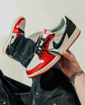 air jordan 1 low trophy room for her