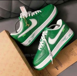 Nikee airforce 1 low x off white x louis vuitton green