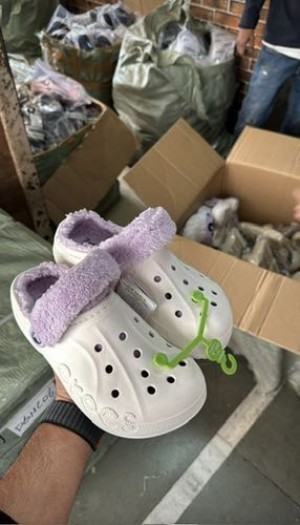 Croc-s Bayaband Furr Pink