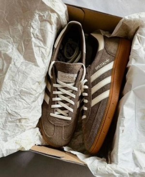 Adidass Handball Spezial Brown Top Batch