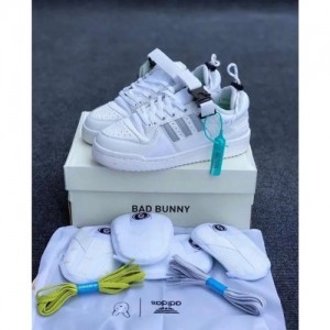 Adidass Bad Bunny White With Box And All Accessories