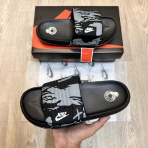 Nike Offcourt Adjust Camo Grey Black Slides