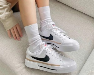 Nike Court Legacy Womens
