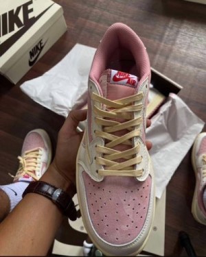 Travis Scott X Air Jordan 1 Low Shy Pink Semi UA