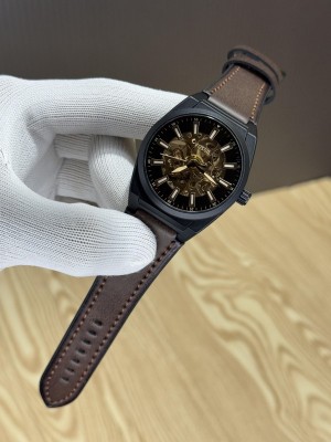 Fossi Everest with brand box