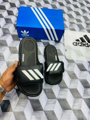 ADIDA S ALPHABOUNCE BLACK WHITE