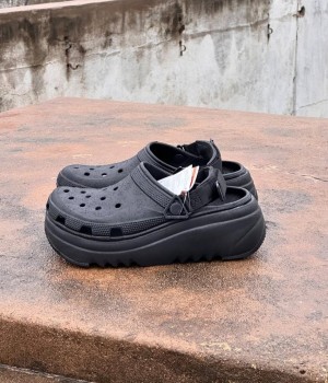 CrocsHiker Xscape Clog Black CrocsHiker Xscape Clog Black