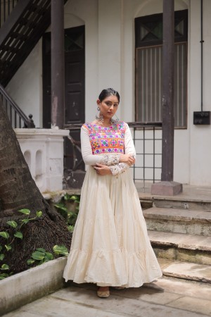 Navratri Gown 2025  Kora Cotton with Embroidered Gamthi Work  Off-White Festive Ethnic Wear Navratri Gown 2025  Kora Cotton with Embroidered Gamthi Work  Off-White Festive Ethnic Wear
