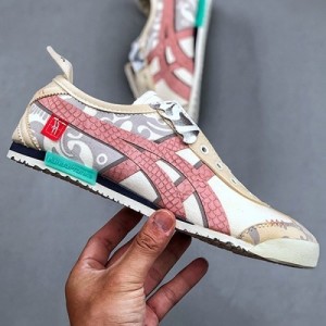 Onitsuka Tiger Panda Prank Mexico 66 CNY Slip On WMNS Sneakers With Full Accessories bs