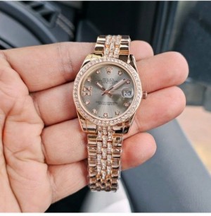 Rolex Date Just For Her