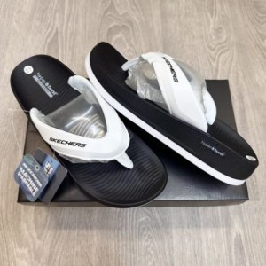 Skecherss Hyper Burst Slippers